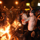 Illustration for article titled San Francisco Brings Fire And Fistfights To World Series Celebrations
